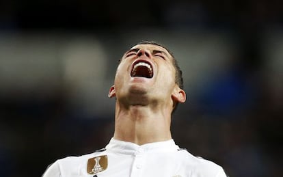 Cristiano se lamenta por una ocasión fallida.