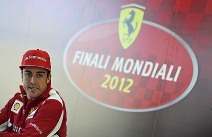 El piloto español de Fórmula Uno Fernando Alonso durante la rueda de prensa.