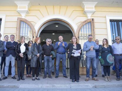 Concentración de solidaridad en Godella (Valencia) por los dos niños muertos.