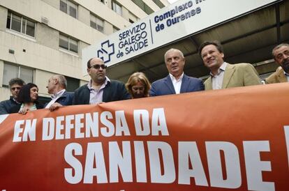 Protesta ante el hospital de Ourense 