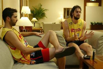 Navarro y Gasol, en un momento de la conversación.