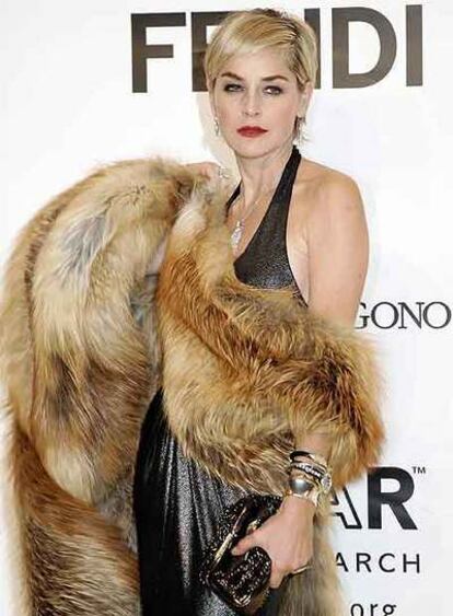 Sharon Stone durante la gala de Amfar, en Roma.