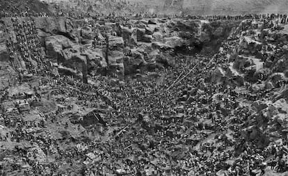 Vista geral em 1986 da mina de Serra Pelada, onde trabalharam 50.000 mineiros.