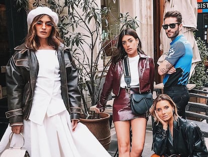 Madame de Rosa, Dulceida, Veronica Ferraro y Pelayo en la Paris Fashion Week.