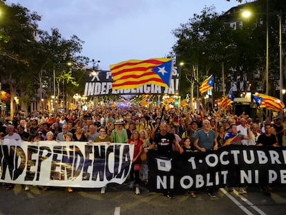 Manifestación indepententista celebrada el domingo en Barcelona por el sexto aniversario del referéndum del 1 de octubre.