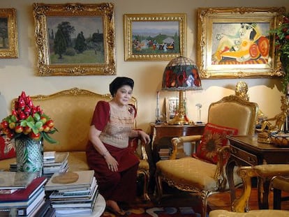 Imelda Marcos en su apartamento de Manila en 2007.