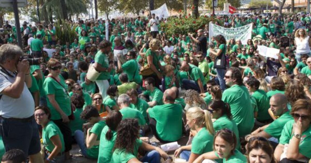 La huelga educativa en Baleares paraliza la enseñanza pública ...