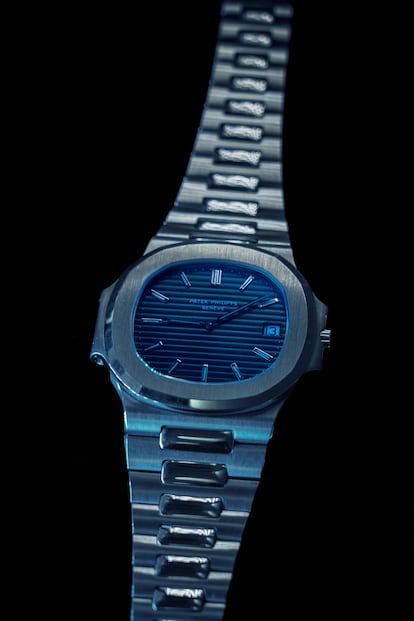 A Patek Philippe Nautilus from 1982, sold for 152,400 Swiss francs.