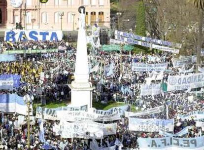 Una de las manifestaciones sindicales organizada por la Confederación General del Trabajo en Buenos Aires.