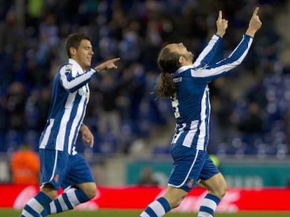 Sergio García (derecha) el tercer gol de su equipo.
