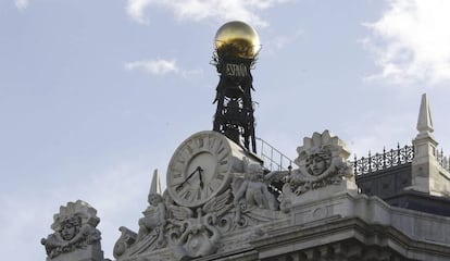 Reloj de la sede del Banco de España, en una imagen de archivo.