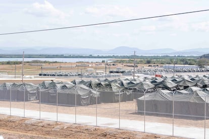 Un albergue para inmigrantes detenidos en la Estación Naval de Estados Unidos en la Bahía de Guantánamo, Cuba, el 21 de febrero.