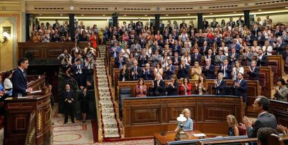 Pedro Sánchez interviene en el debate de investidura, el jueves. 