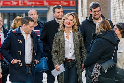 Pilar Alegría, a su llegada a la sede del PSOE en Aragón para presentar su precandidatura a la secretaría general de la federación socialista.