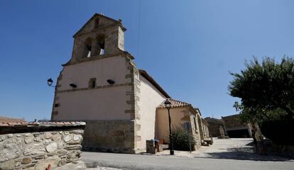 La iglesia de Madarcos.