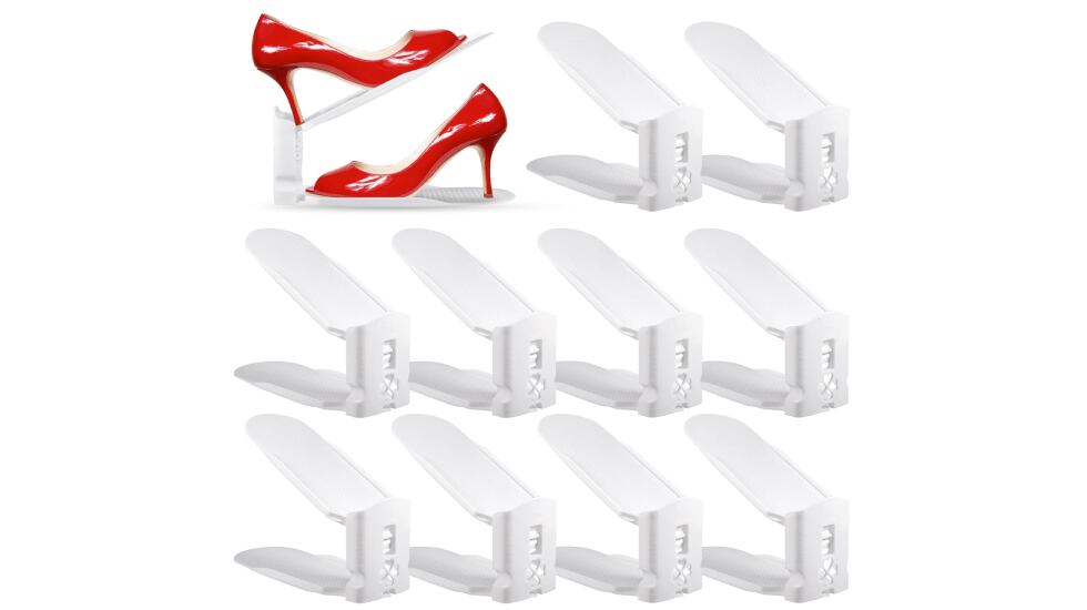 Juego de diez organizadores de tamaño compacto para zapatos.