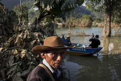 El huracán Iota se formó el pasado viernes y cómo anunció el Centro Nacional de Huracanes, ha ido tomando fuerza. En Guatemala se mantiene la alerta para los departamentos de Petén, Alta Verapaz, Izabal, Huehuetenango, Quiché, Baja Verapaz, Chiquimula, Zacapa, Jutiapa y Guatemala.