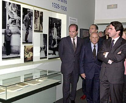 Aznar, en la Residencia de Estudiantes, junto a Chaves.