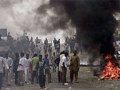 Una huelga violenta aguarda a Bush en Nigeria