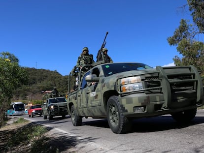 Unos 3.500 militares y 200 policías arribaron hoy a Chilapa, en Guerrero