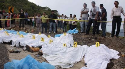 Cadáveres de las 26 vícitmas en el Estado de Guerrero (México).