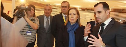 El secretario de Estado de Infraestructuras, Julio G&oacute;mez-Pomar, junto a Jos&eacute; Llorca, presidente de Puertos, Ana Pastor e Ignacio Gonz&aacute;lez, director de Aena Navegaci&oacute;n A&eacute;rea. Jos&eacute; Llorca. 