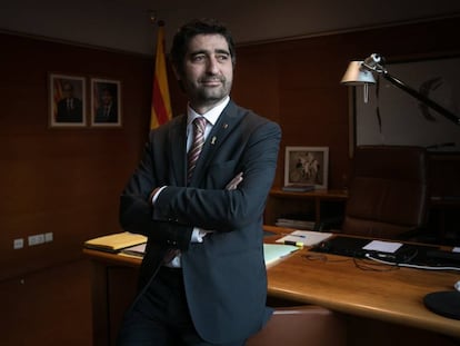 Jordi Puigneró, conseller de Polítiques Digitals i Administració Pública, al seu despatx.