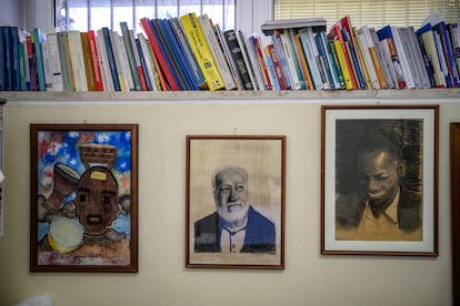 Dos retratos de pacientes de una unidad de trauma de Samifo dibujados por el psiquiatra Emilio Vercillo.