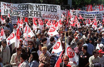 Imagen de la manifestación de ayer en Madrid, a su llegada a la Puerta del Sol.