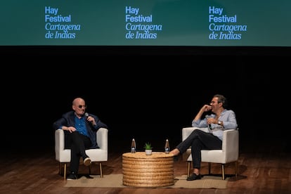 Salman Rushdie en conversacin con Juan Gabriel Vsquez.