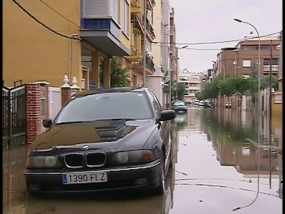 Los vecinos de Burriana tratan de regresar a la normalidad