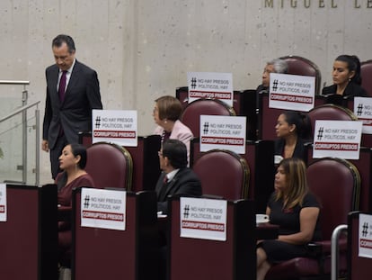 Estado de Veracruz comparecencia del gobernador Cuitláhuac García Jiménez ante el Congreso