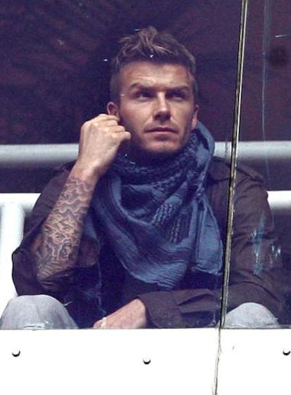 David Beckham lució nuevo tatuaje el pasado domingo en el Bernabeu