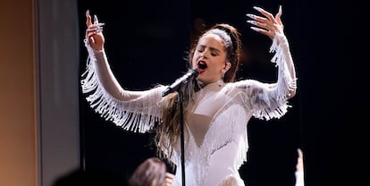 Rosalía, en su actuación de los Grammy de inicios de 2020.