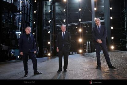 De izquierda a derecha, Joan Matabosch, director artístico del Teatro Real; Gregorio Marañón, presidente del patronato, e Ignacio García-Belenguer, director general. 