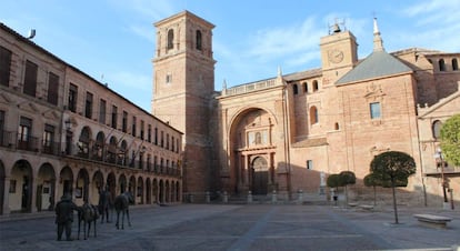 Plaza mayor de Villanueva de los Infantes.