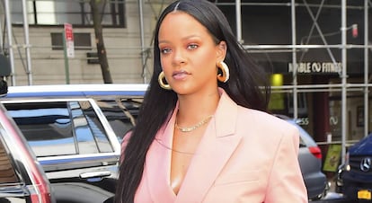 La cantante Rihanna por las calles de Nueva York, en abril.