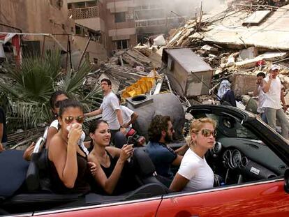 La fotografía ganadora de todas las categorías, captada por Spencer Platt, de los destrozos que la guerra de Líbano causó en Beirut durante el verano de 2006.