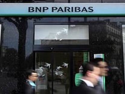 BNP cree que puede recapitalizarse solo aunque aumente la quita griega
