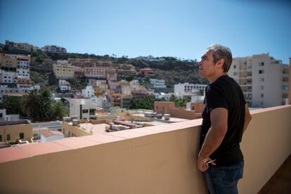 Ramón Arteaga, dueño del Hotel Torre del Conde, en La Gomera, cerrado durante la pandemia.