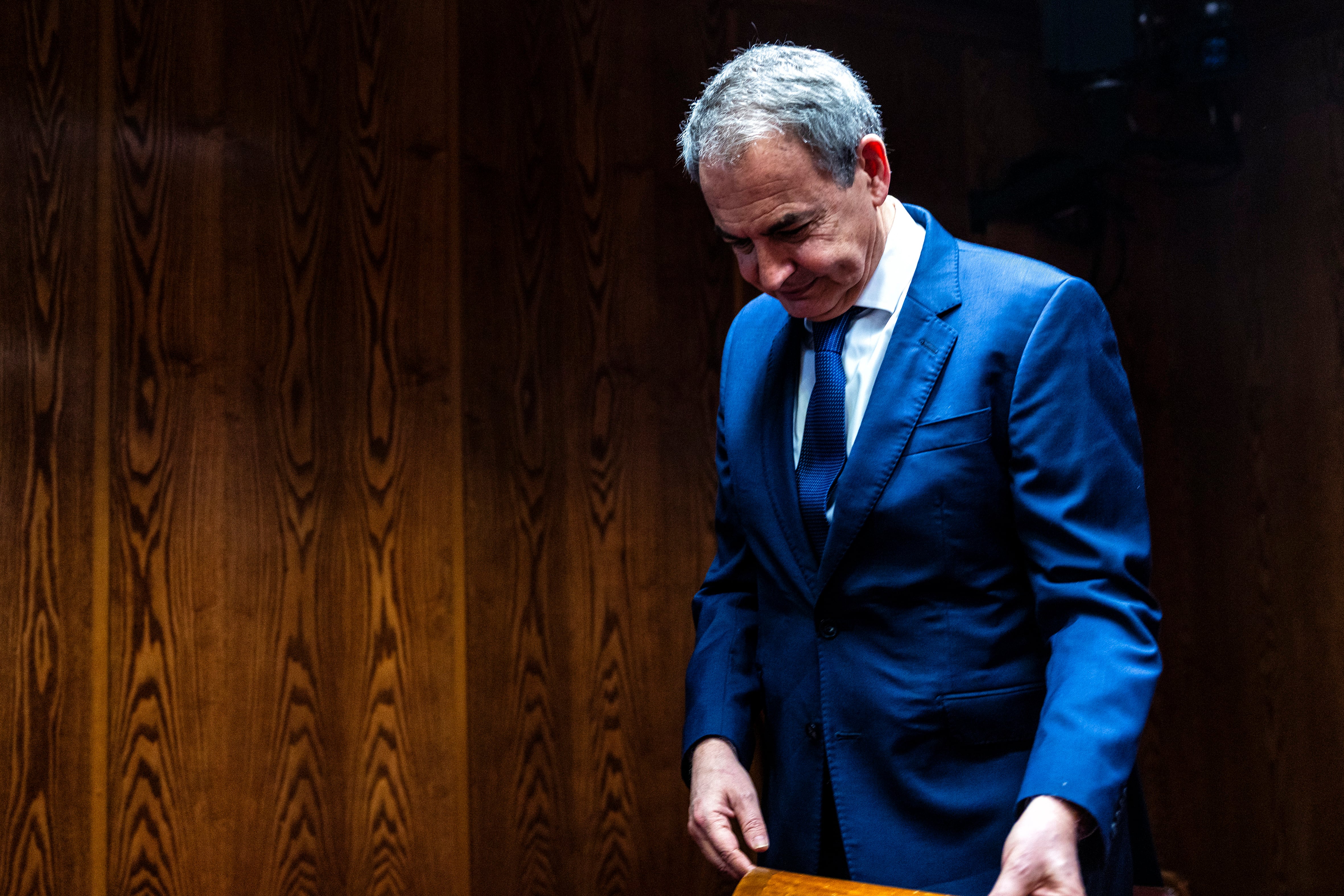 Zapatero se enfrenta a una investigación de años con ramificaciones en Venezuela y China