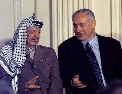 Palestinian leader Yasser Arafat and Netanyahu, in 1996 at the White House.