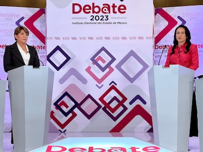 Delfina Gómez y Alejandra del Moral, durante el primer debate de la campaña electoral, el pasado 20 de abril en Toluca.