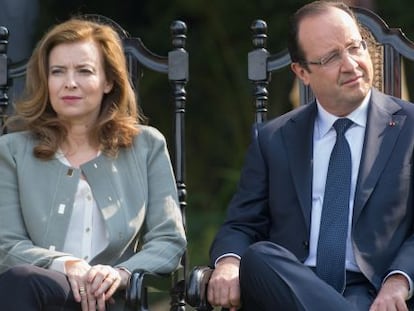 El presidente franc&eacute;s, Francois Hollande, y la primera dama, Valerie Trierweiler. 