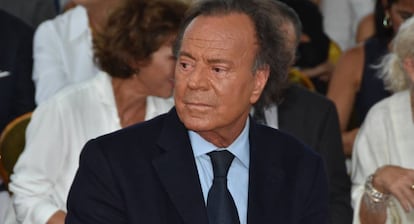 El cantante Julio Iglesias.