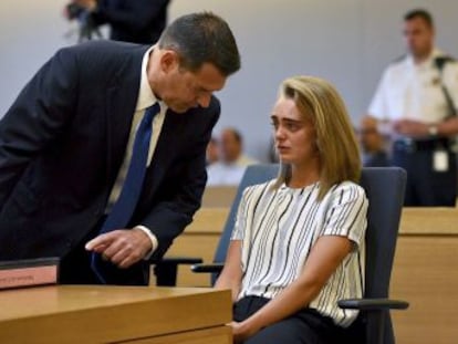 La fiscalía considera que Michelle Carter mató a su pareja. Pero la defensa recurre a un historial con tendencias suicidas para argumentar que fue un suicidio