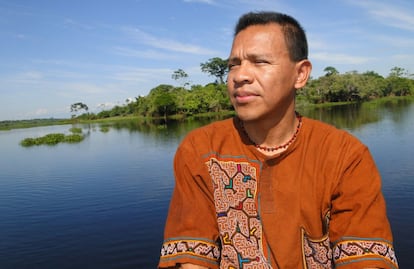Miguel Hilario, de la etnia shipibo, candidato presidencial por el partido Progresando Perú.