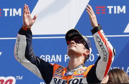 Dani Pedrosa celebra su victoria en el GP de San Marino.