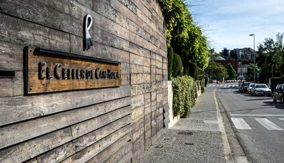 Entrada del restaurant El Celler de Can Roca, a Girona, tancat el passat 1 de maig.