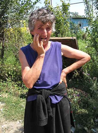 Lamara Tjiladze, en el huerto que le sirvió de escondite.